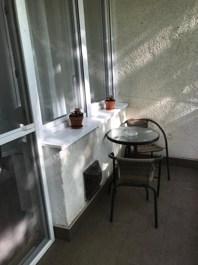 Koezponti Apartman Кишкунфеледьхаза Экстерьер фото